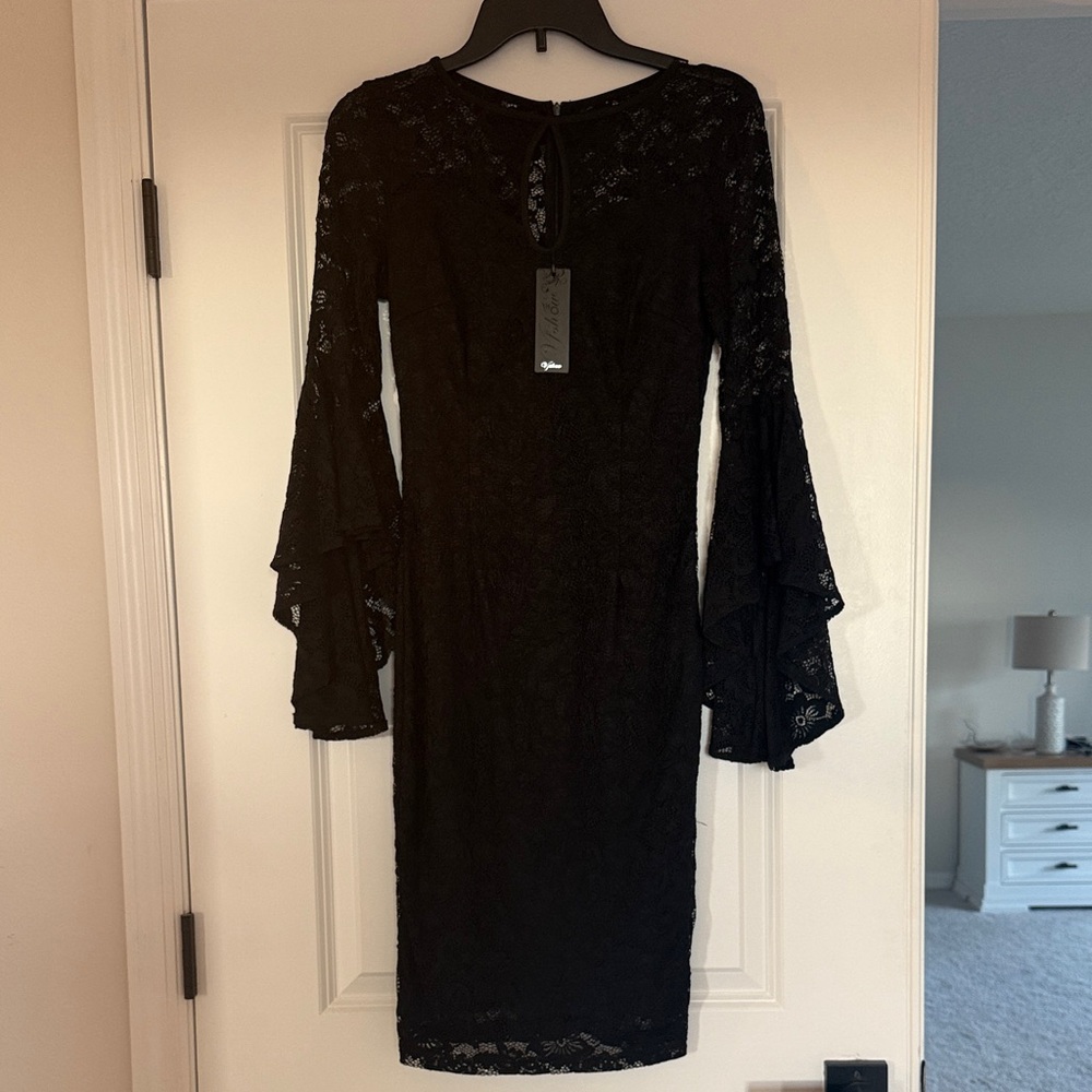 Elegant Black Lace Midi Dress